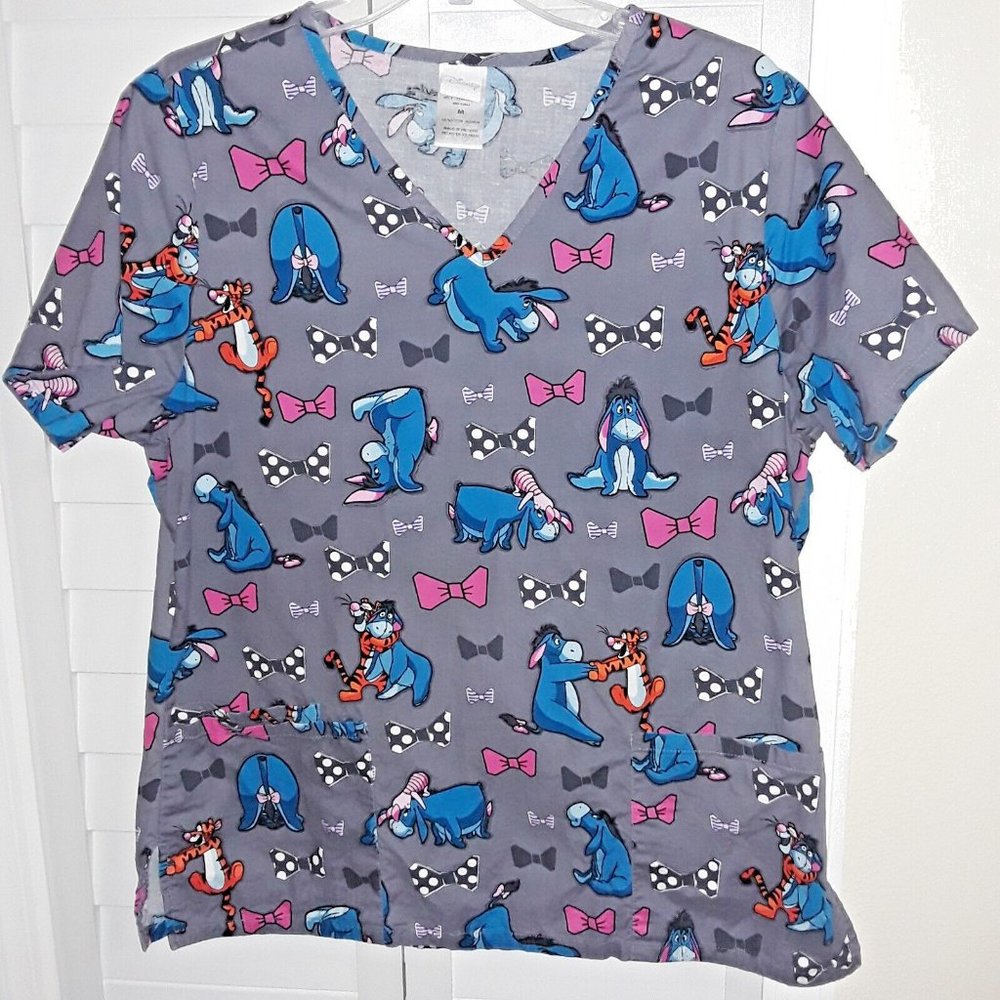 DISNEY Eeyore Tigger Piglet Nursing / Medical Scrub Top, Gray, Size Med., VGUC